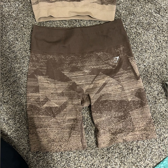 Adapt ombre seamless shorts - Picture 2 of 2